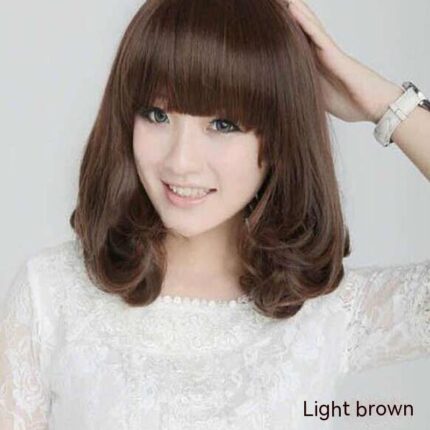 Coupe Rinka pour femmes, cheveux mi-longs