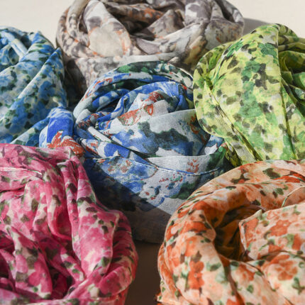 Écharpe classique en soie à motif floral, foulard en imitation soie, châle décontracté tendance pour l'extérieur