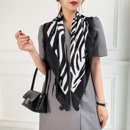 Foulards en soie tendance pour femmes
