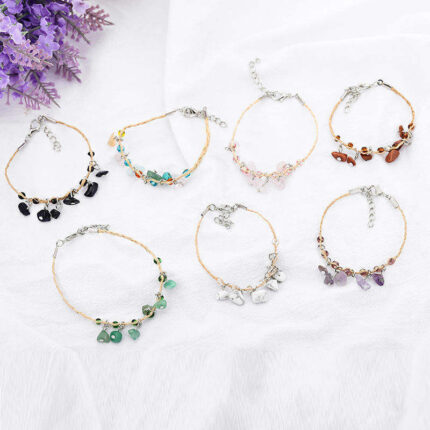 Bracelet tissé à la main pour cheville en raphia