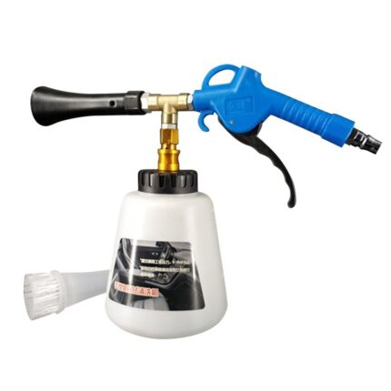 outils de nettoyage intérieur de voiture