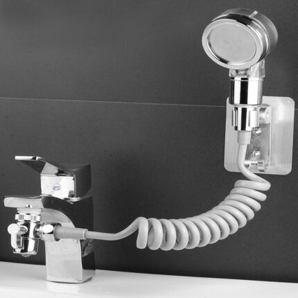 Robinet de lavabo modifié avec inverseur métallique